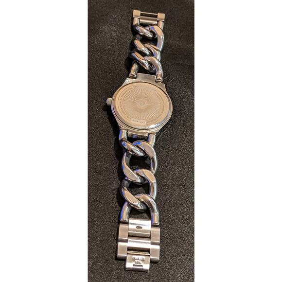 Stuhrling Lady Renoir Shine 813S 02 Women's Quartz Watch Blue Face SS 50M WR - Picture 10 of 11